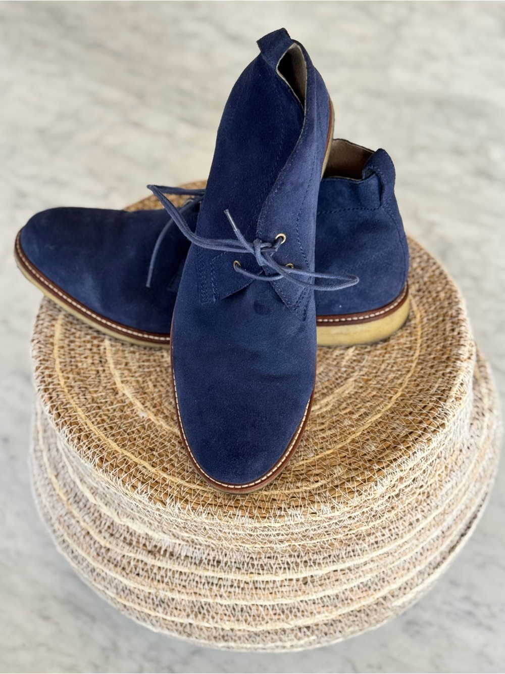 Banana Republic Men’s Blue Suede Chukka Boots – Ortholite Comfort Sole